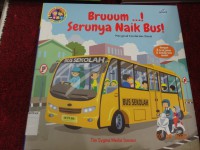 Bruuum...! Serunya Naik Bus!  : Mengenal Kendaraan Darat